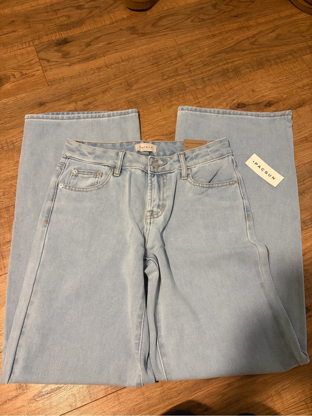 PacSun Light Blue Women’s low rise baggy jeans